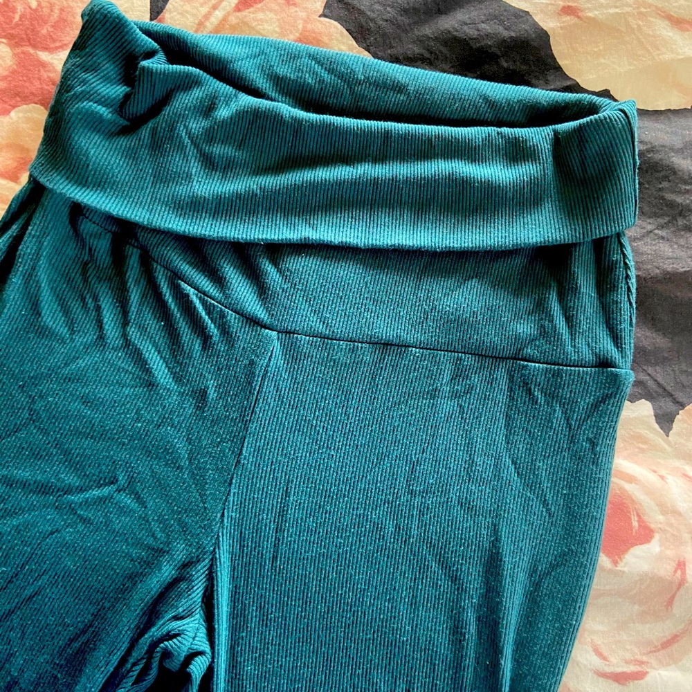 SKIMS dark green foldover lounge pants